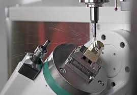 Mikrobearbeitungszentren