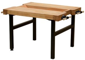 Werktische / Werkbänke